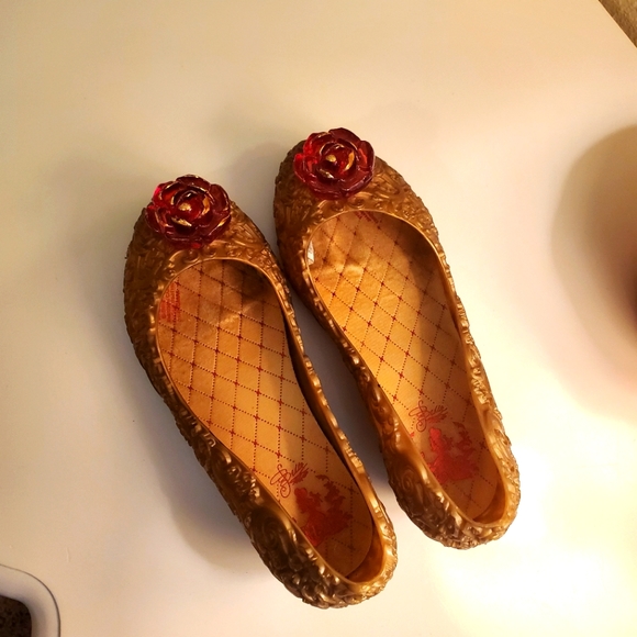 Disney Princess Belle Costume Shoes - Picture 4 of 6